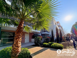 
                                                                                        Vente
                                                                                         T3 dernier etage avec terrasse et box