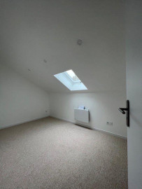 
                                                                                        Location
                                                                                         T3 duplex refait à neuf