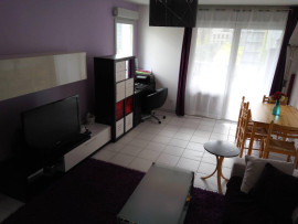 
                                                                                        Location
                                                                                         T3 garage balcon sud a louer 71m2 Lyon confluence