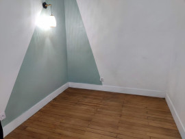 
                                                                                        Location
                                                                                         T3 Guillotière charme ancien côté cours