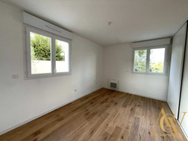 
                                                                                        Vente
                                                                                         T3 haut de gamme terrasse 32 m² & vue imprenable !