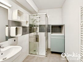 
                                                                                        Vente
                                                                                         T3 lumineux et moderne avec terrasse + parking