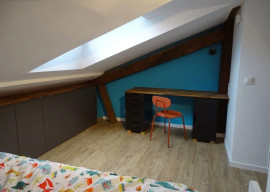 
                                                                                        Location
                                                                                         T3 meublé 51m² atypique avec vue Bastille-Vercors