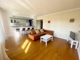 
                                                                                        Location
                                                                                         T3 meublé à 5mn du centre-ville