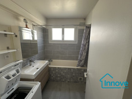 
                                                                                        Location
                                                                                         T3 meublé - Balcon plein sud - Versailles Rive Droite