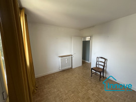 
                                                                                        Location
                                                                                         T3 meublé - Balcon plein sud - Versailles Rive Droite