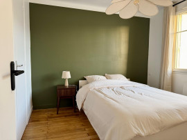 
                                                                                        Location
                                                                                         T3 Meublé - Gare Maritime - Rénové