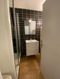 
                                                                                        Location
                                                                                         T3 meublé Lille Saint-Maur 58m2