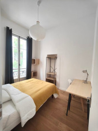 
                                                                                        Location
                                                                                         T3 MEUBLE REFORMES CANEBIERE