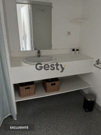 
                                                                                        Location
                                                                                         T3 meublé Rennes proche Lices