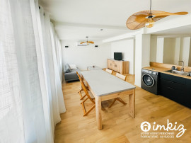 Vente
T3 moderne rénové, lumineux, centre-ville au calme