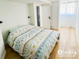 Vente
T3 moderne rénové, lumineux, centre-ville au calme
