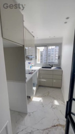 
                                                                                        Location
                                                                                         T3 non meublé avec garage à 3 min du RER A