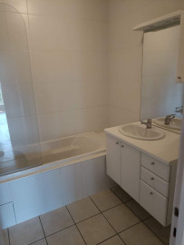
                                                                                        Location
                                                                                         T3 Plateau Saint Rambert avec Parc arboré 69009