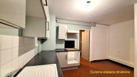 
                                                                                        Vente
                                                                                         T3 très calme lumineux garage  et parking