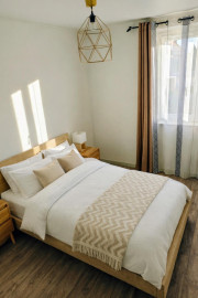 
                                                                                        Location
                                                                                         T3 Troyes meublé, proche gare