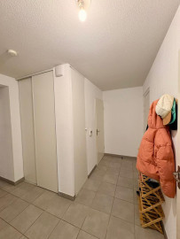
                                                                                        Vente
                                                                                         T4 87m2 - 3 chambres, balcon, parking
