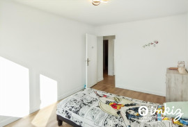 
                                                                                        Vente
                                                                                         T4 de 91m² avec balcon et possibilité de garage
