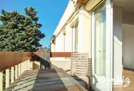 
                                                                                        Vente
                                                                                         T4 de 91m² avec balcon et possibilité de garage