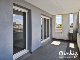 
                                                                                        Vente
                                                                                         T4 EN DERNIER ÉTAGE AVEC TERRASSE, VUE DÉGAGÉE