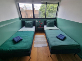 
                                                                                        Location
                                                                                         T4 meublé parking – proche Levallois & Paris 17e