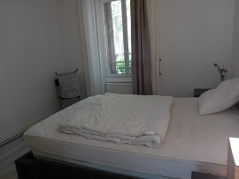 
                                                                                        Location
                                                                                         T4 meublé rénové – 73 m² - Vienne centre