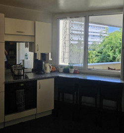 
                                                                                        Location
                                                                                         T4 spacieux et agréable près de LycéeInternational