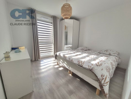 
                                                                                        Vente
                                                                                         T5 ATTIQUE YUTZ