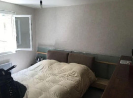 
                                                                                        Location
                                                                                         T5 de 80m2 à Grenoble