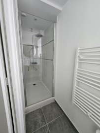 
                                                                                        Location
                                                                                         T5 en duplex