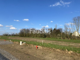 
                                                                                        Vente
                                                                                         TERRAIN A BATIR - 5 MIN DE SAINT LO