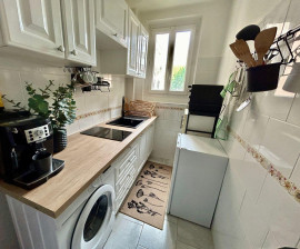 
                                                                                        Location
                                                                                         Ton futur cocon douillet en plein Paris !