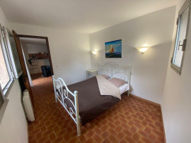 
                                                                                        Location
                                                                                         Tourrettes-sur-Loup (06140)