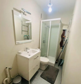 
                                                                                        Location
                                                                                         TOURS CENTRE - Studio 23m² meublé