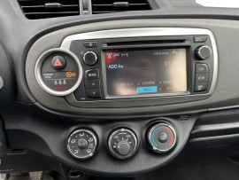 
                                                                                        Voiture
                                                                                         TOYOTA YARIS DYNAMIC