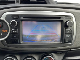 
                                                                                        Voiture
                                                                                         TOYOTA YARIS DYNAMIC