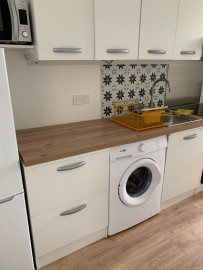 Location
Très beau 2 pièces de 35 m2 (loyer tout inclus)