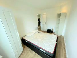 Location
Très beau 2 pièces de 35 m2 (loyer tout inclus)