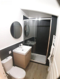 
                                                                                        Location
                                                                                         Très beau studio 17m² carré d’or de Nice