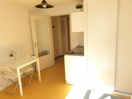
                                                                                        Location
                                                                                         Très beau studio meublé à 300 m campus Tréfilerie
