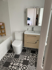 
                                                                                        Location
                                                                                         Très beau studio spacieux et lumineux