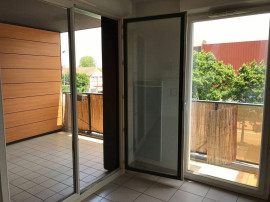 
                                                                                        Location
                                                                                         Très beau T2 Toulouse, quartier Raisins