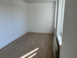 
                                                                                        Location
                                                                                         Très bel Appartement en duplex, très lumineux