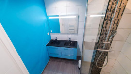 
                                                                                        Colocation
                                                                                         Très belle chambre 12m² dans magnifique colocation