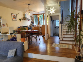 Location
Très belle chambre meublée chez l'habitant, proche Paris (loyer tout inclus)