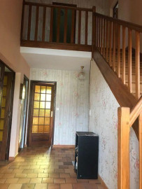 
                                                                                        Location
                                                                                         TRES BELLE MAISON MEUBLEE T6 A NOGENT (28400)