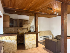 
                                                                                        Location
                                                                                         Très jolie Maison dans un quartier très calme