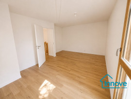 
                                                                                        Vente
                                                                                         TRIPLEX 4 CHAMBRES