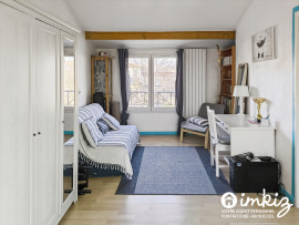 Vente
Triplex 4 pièces une maison de village