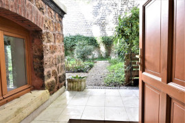 
                                                                                        Vente
                                                                                         TROCADERO / POMPE – MAISON DE VILLE ATYPIQUE